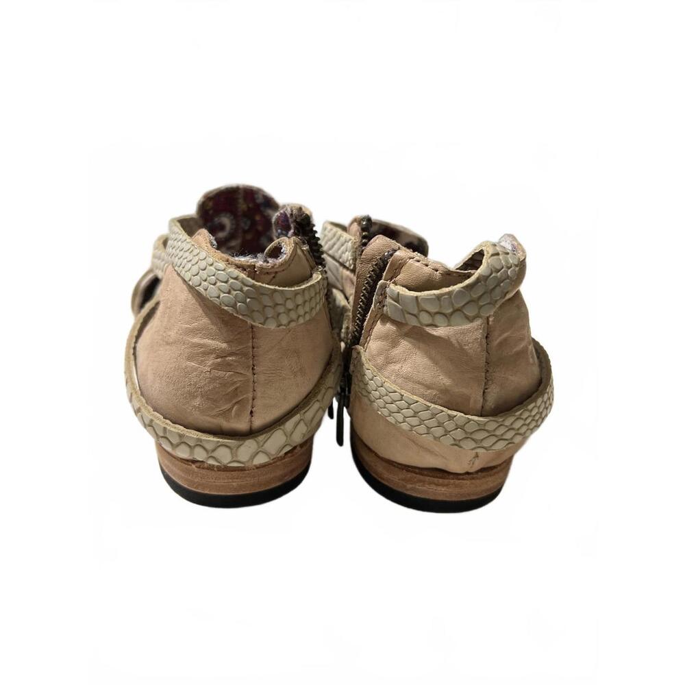 FREEBIRD By Steven Emory Leather Boots Flats 9 Rustic - Picture 7 of 12